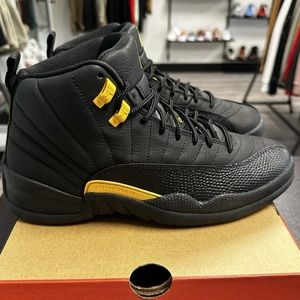 Jordan 12 all black taxi